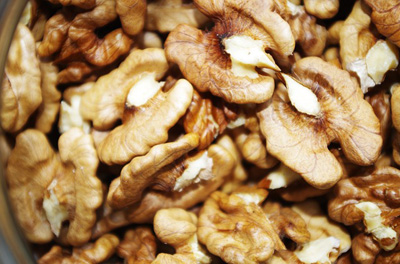 walnuts-1049558_400.jpg